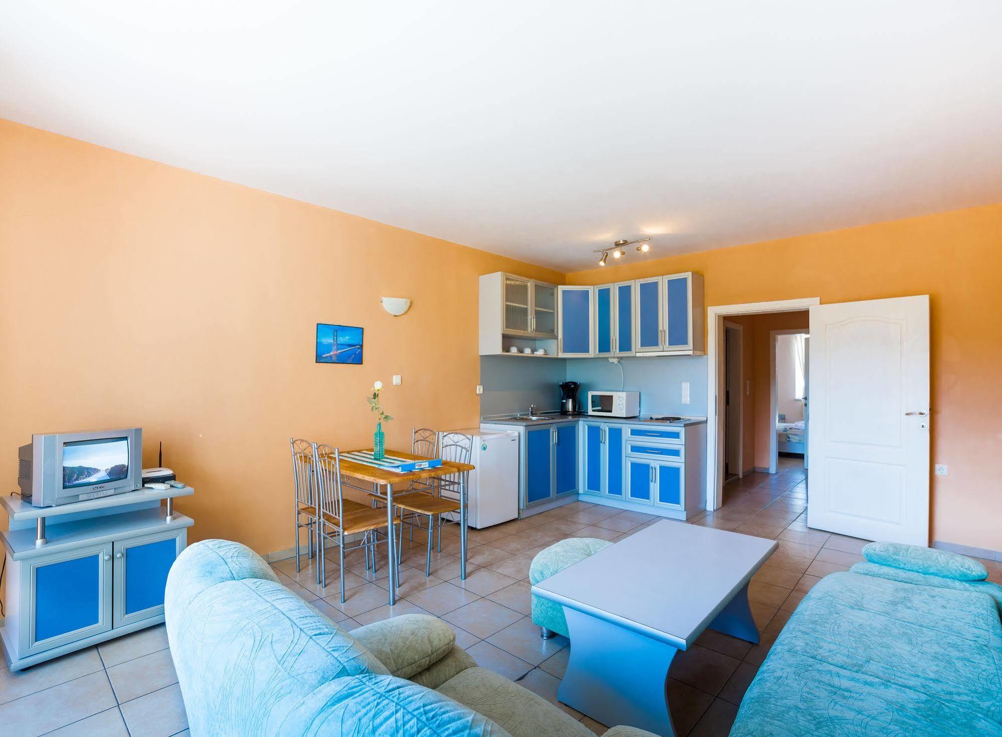 Tsb Dunes Holiday Village Sunny Beach Exterior photo